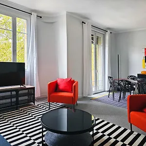 L'idrac, En Hyper Centre Apartment