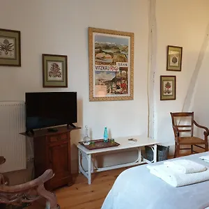 Bed & Breakfast Ombre Rose, Le Fousseret